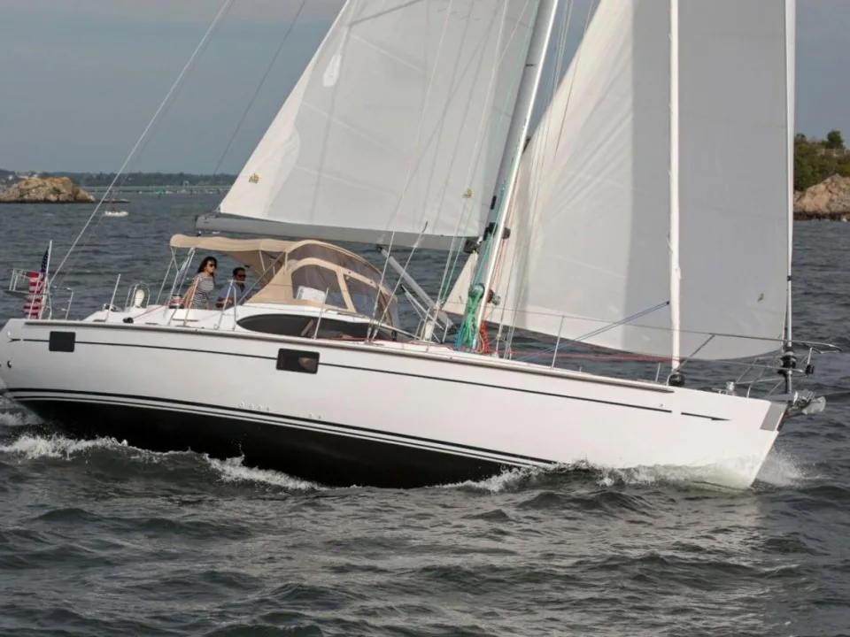 Hylas H48 used - photo 1