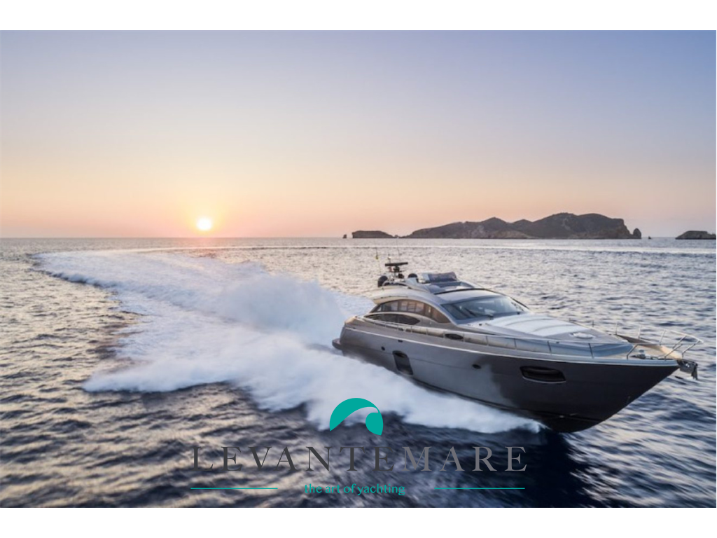 Pershing 74 used - photo 1