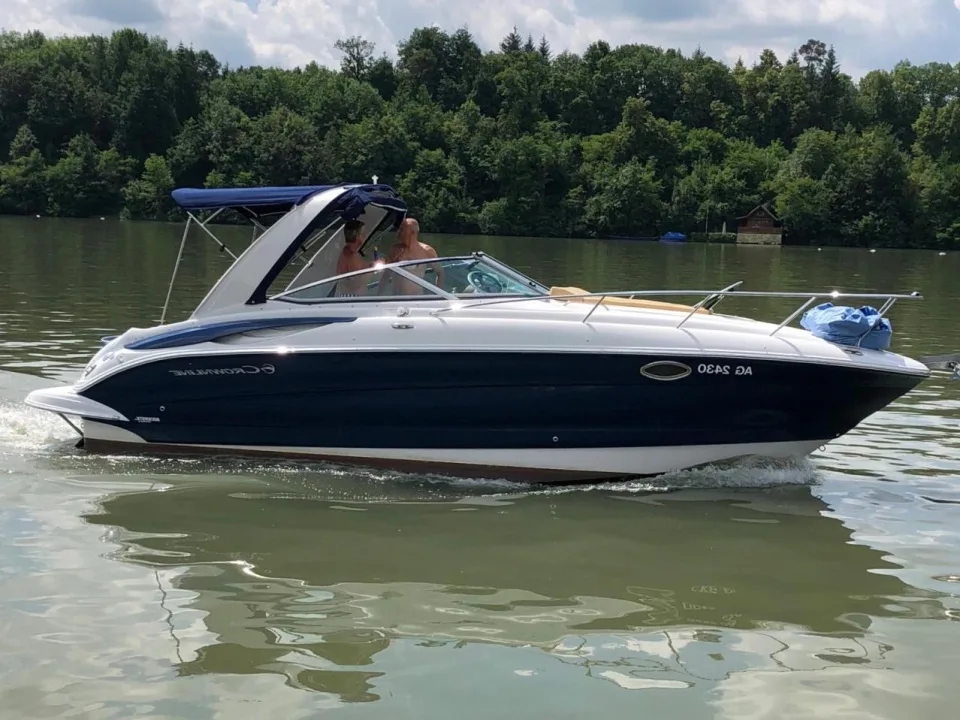 Crownline 280cr used - photo 1