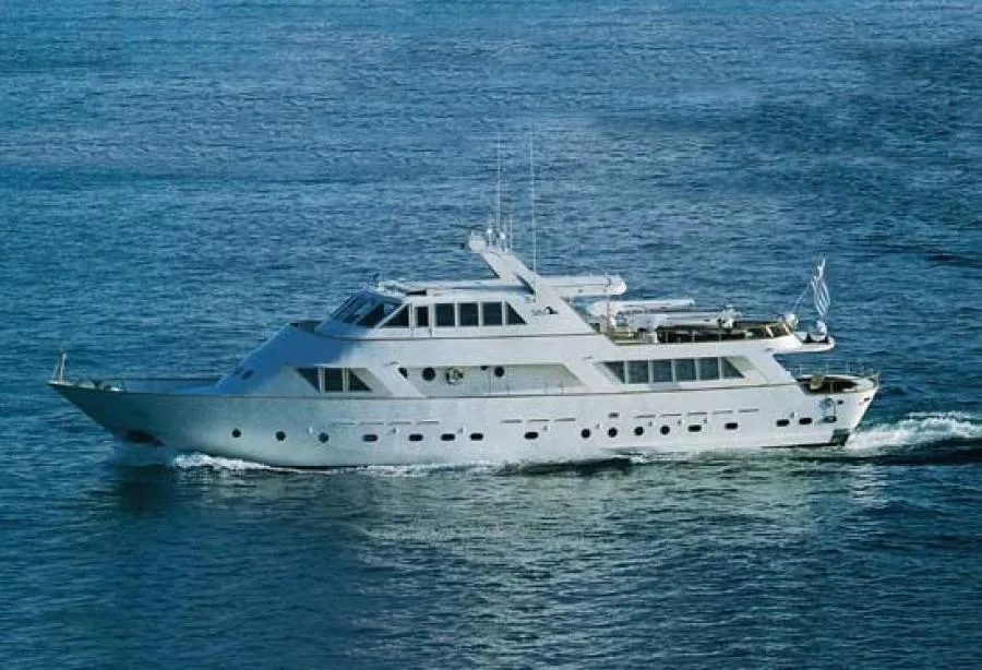 CRN 31m | Classic Italian Steel Yacht | Refit Opοrt. used - photo 1