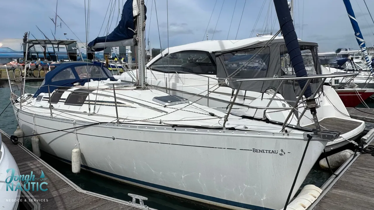 Beneteau FIRST 32S5 usato - foto 1
