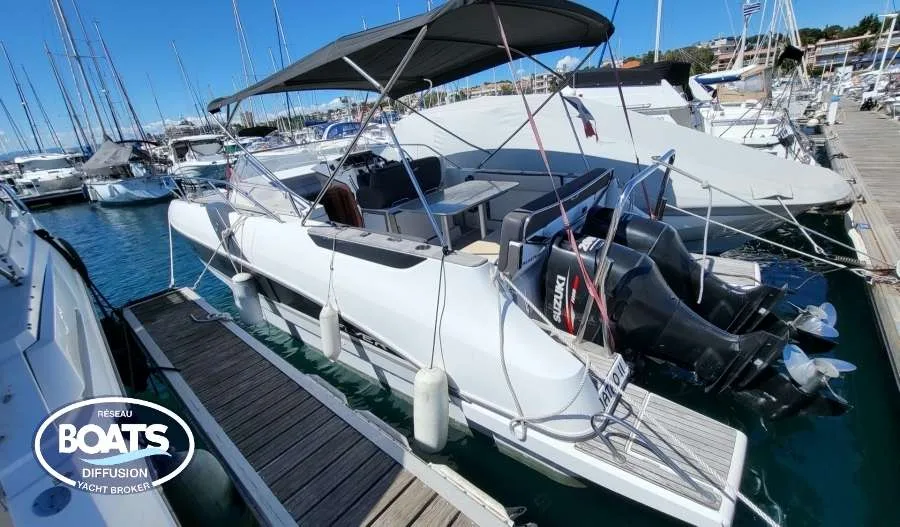 Beneteau FLYER 8.8 SUNDECK usato - foto 1