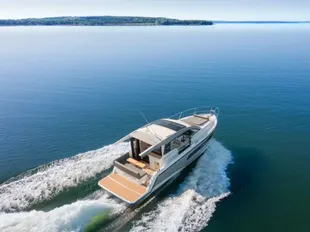Sealine C335 usato - foto 1