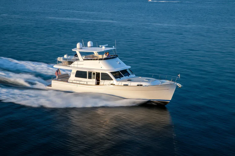 Grand Banks GB54 Flybridge