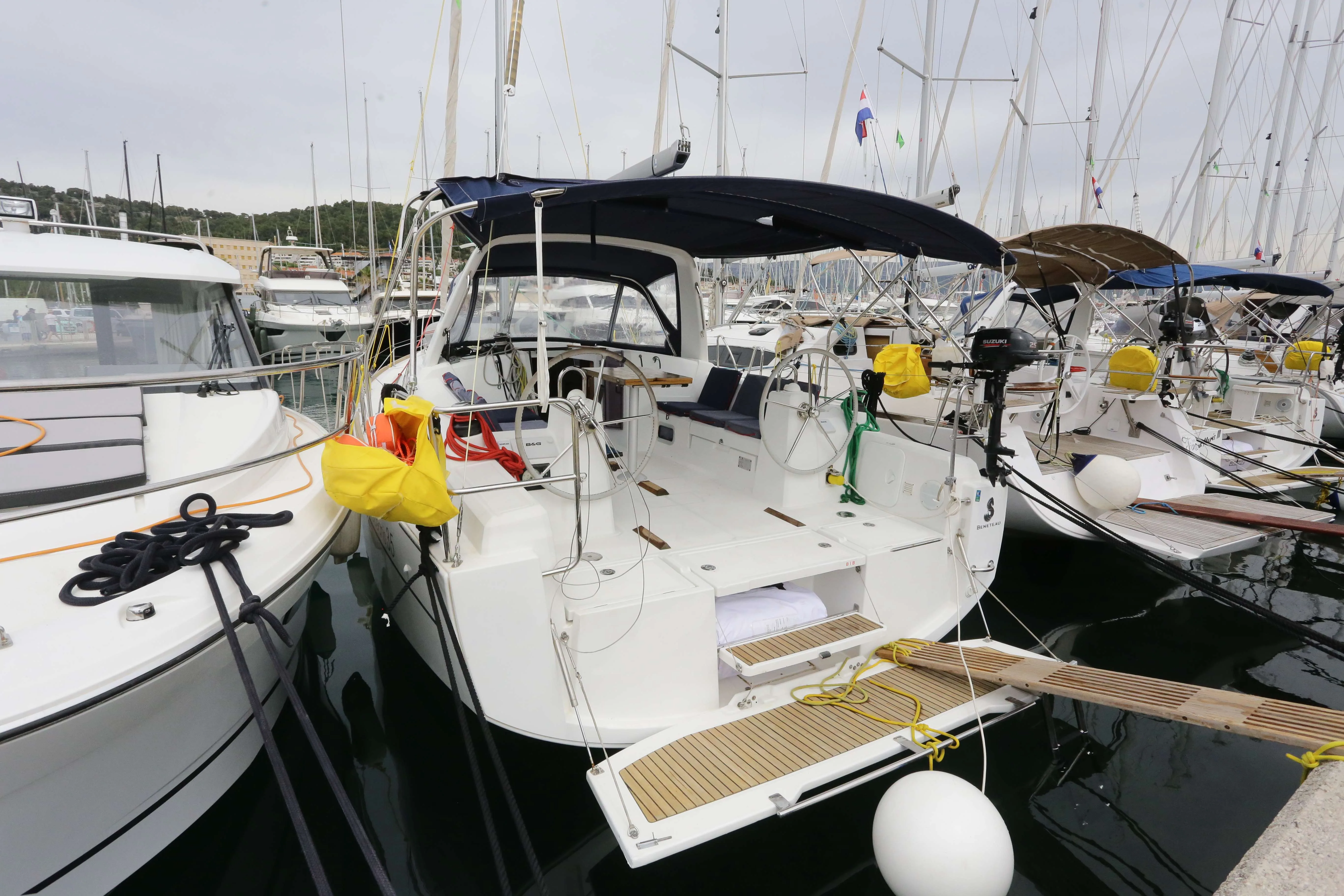 Beneteau OCEANIS 35 usato - foto 1