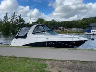 Rinker 280 Express Cruiser used - photo 1