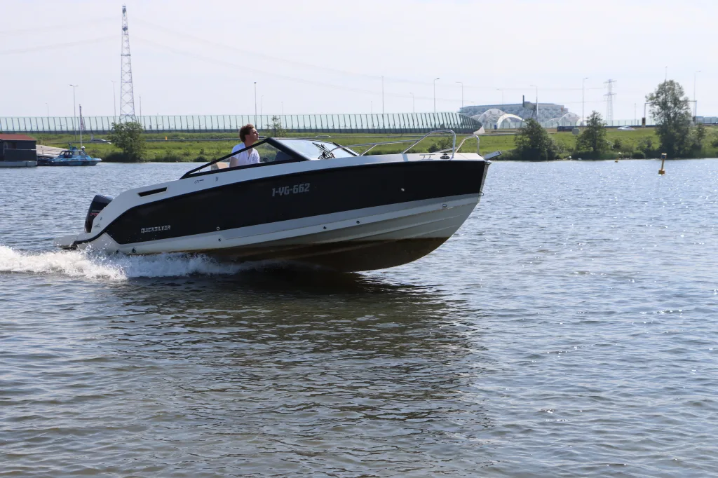Quicksilver 675 Bowrider gebraucht - Foto 1