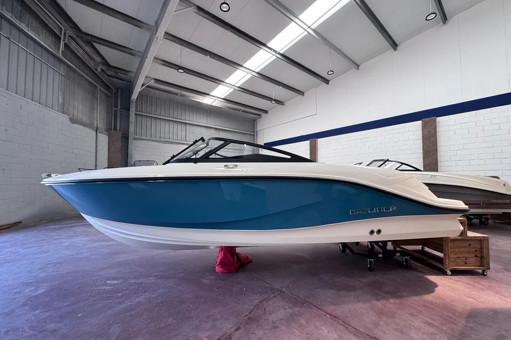 Bayliner V20 gebraucht - Foto 1