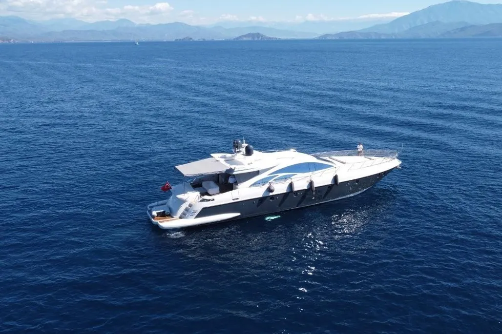 Azimut 86S gebraucht - Foto 1