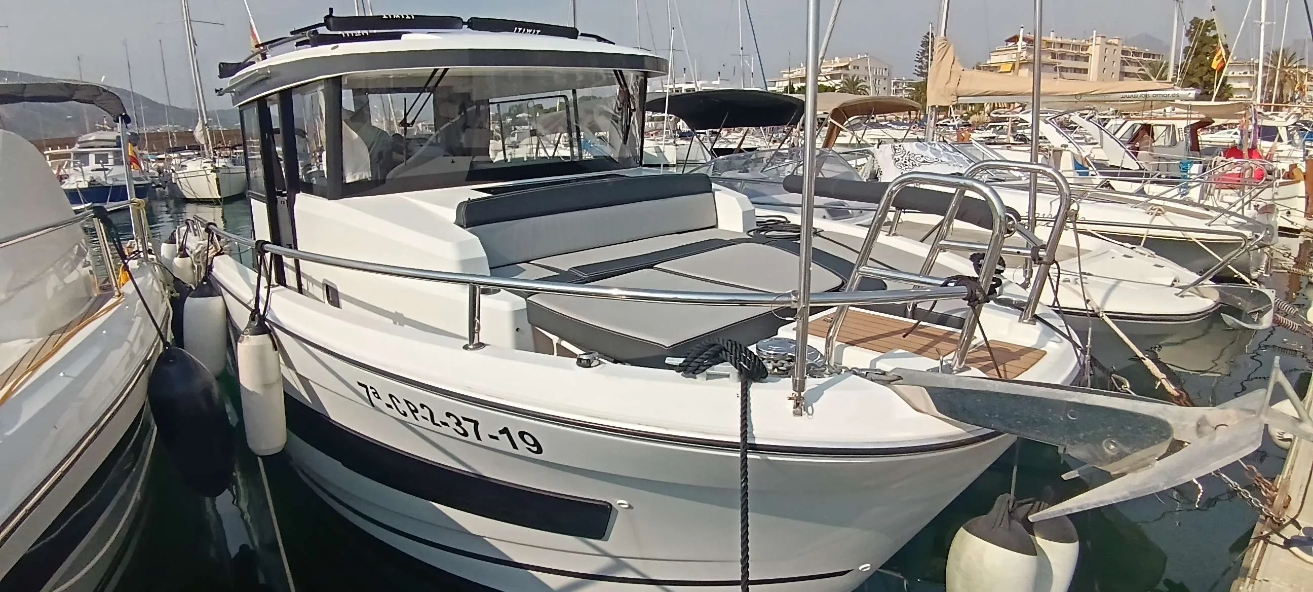 Jeanneau MERRY FISHER 895 MARLIN OFFSHORE used - photo 1