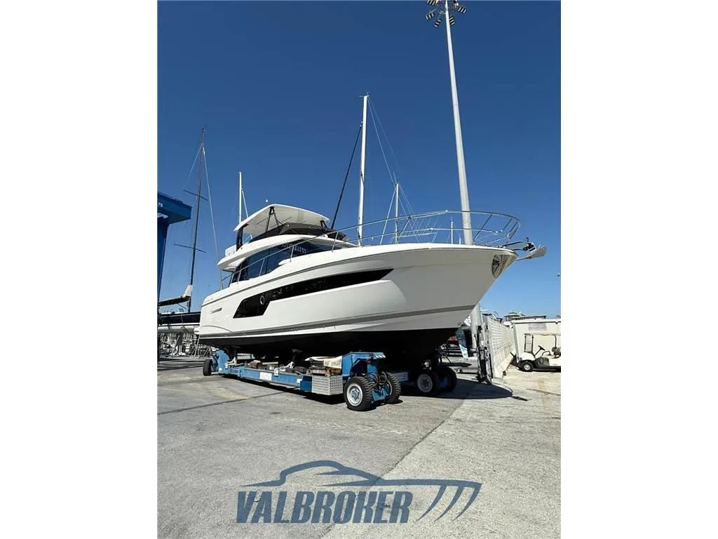 Prestige 520 used - photo 1