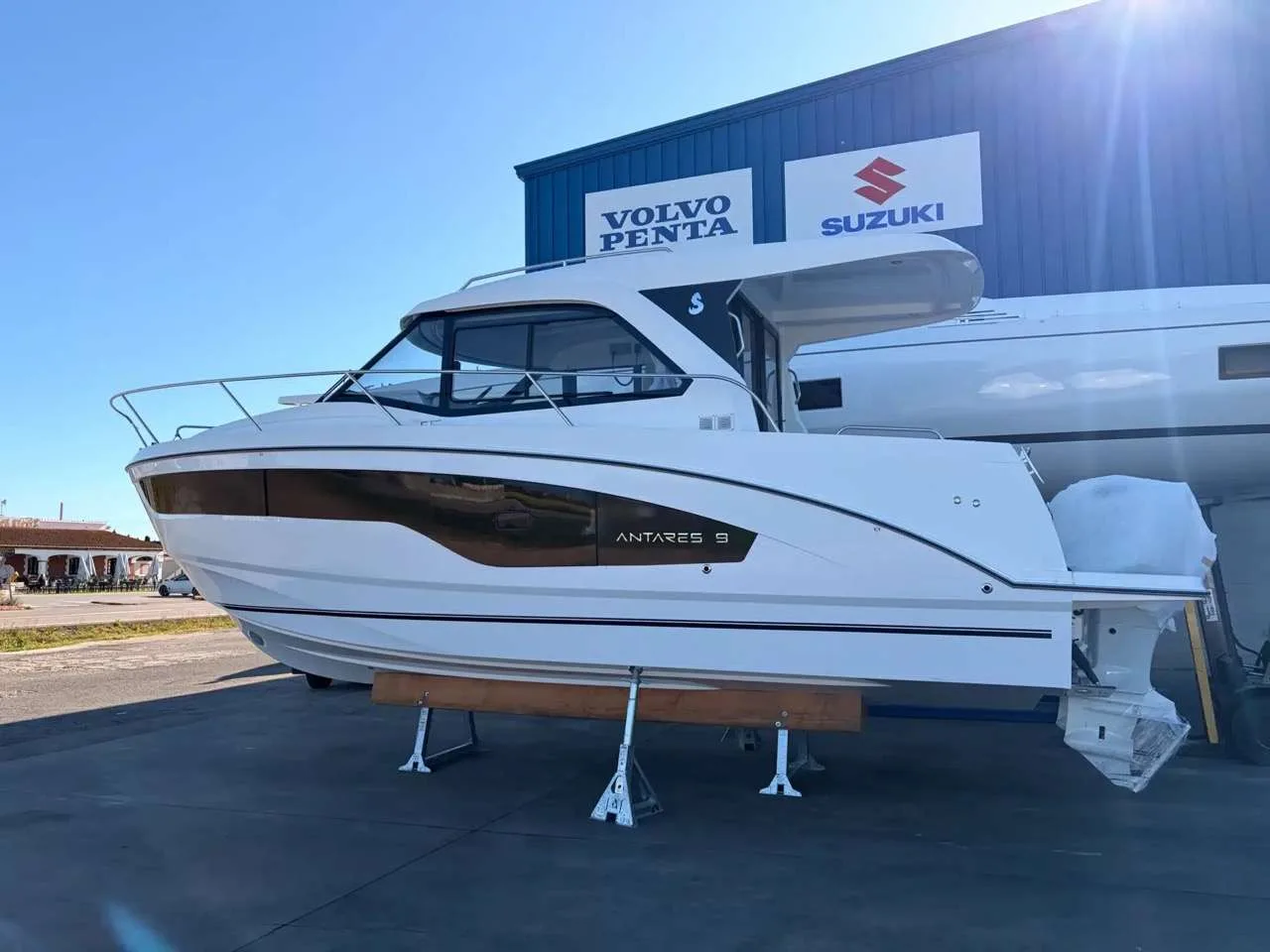 Beneteau ANTARES 9 usato - foto 1