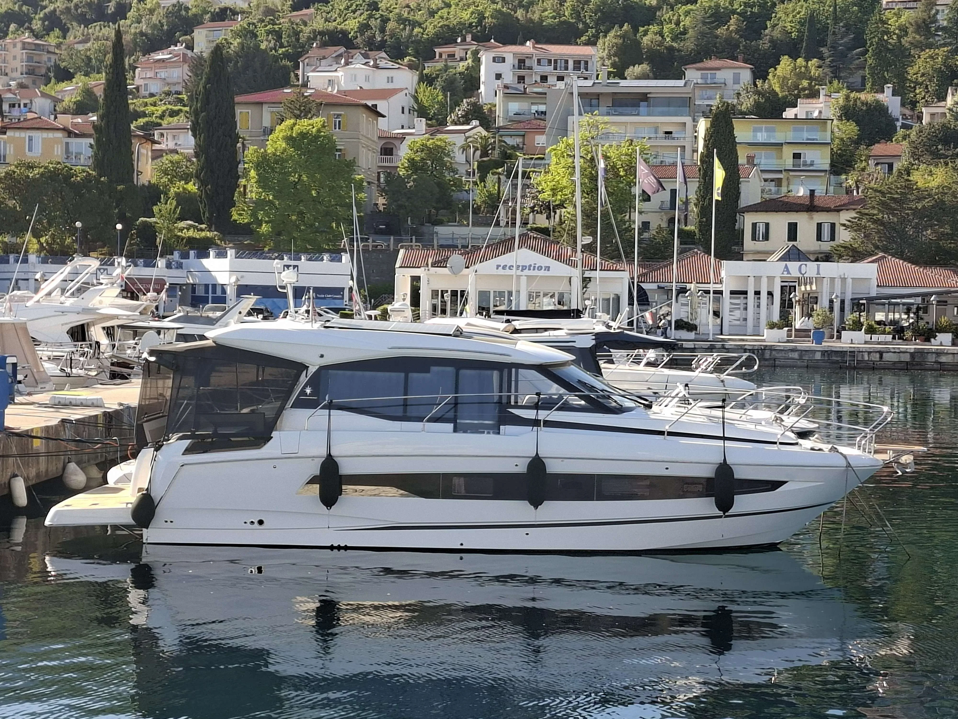 Jeanneau NC 37 d'occasion - photo 1