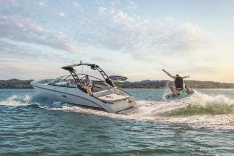 Sea Ray SLX 260 Surf US gebraucht - Foto 1