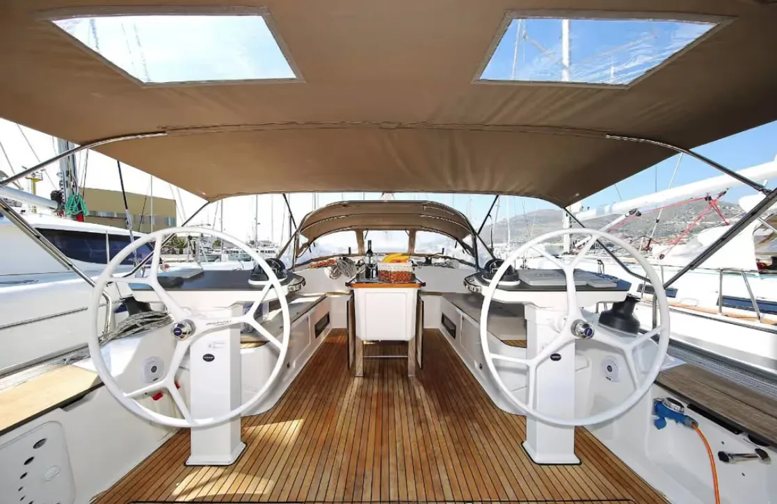 Bavaria Yachts 56 CRUISER used - photo 1