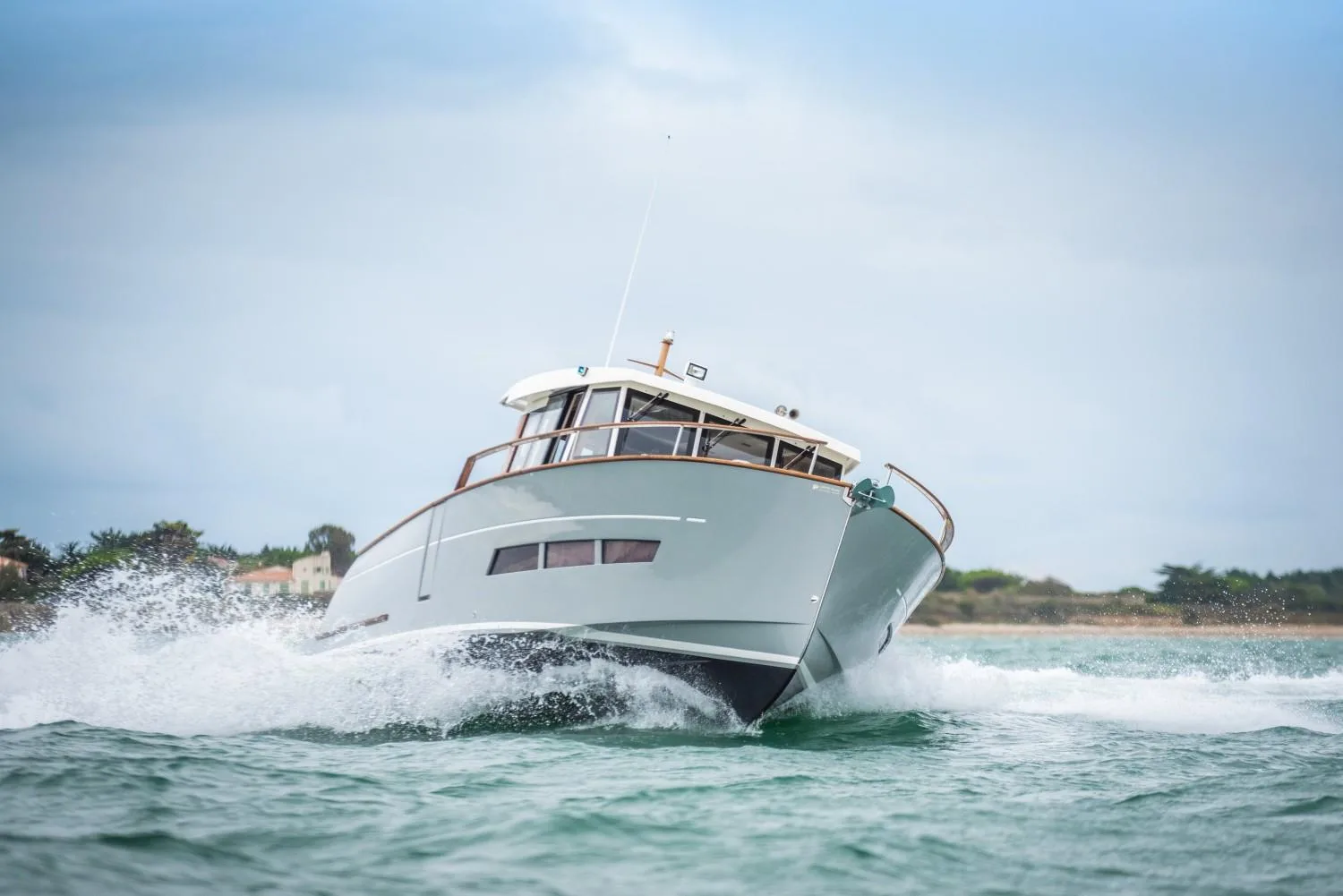 Rhéa Marine 32 timonier used - photo 1