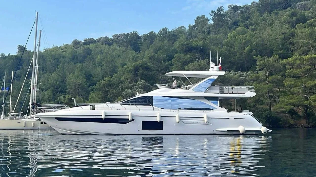 Azimut 72 d'occasion - photo 1