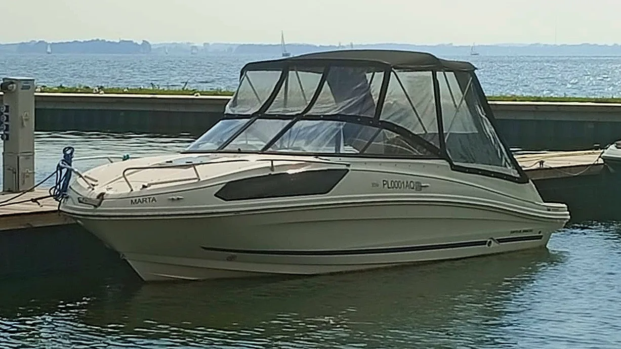 Bayliner VR6 Cuddy usato - foto 1