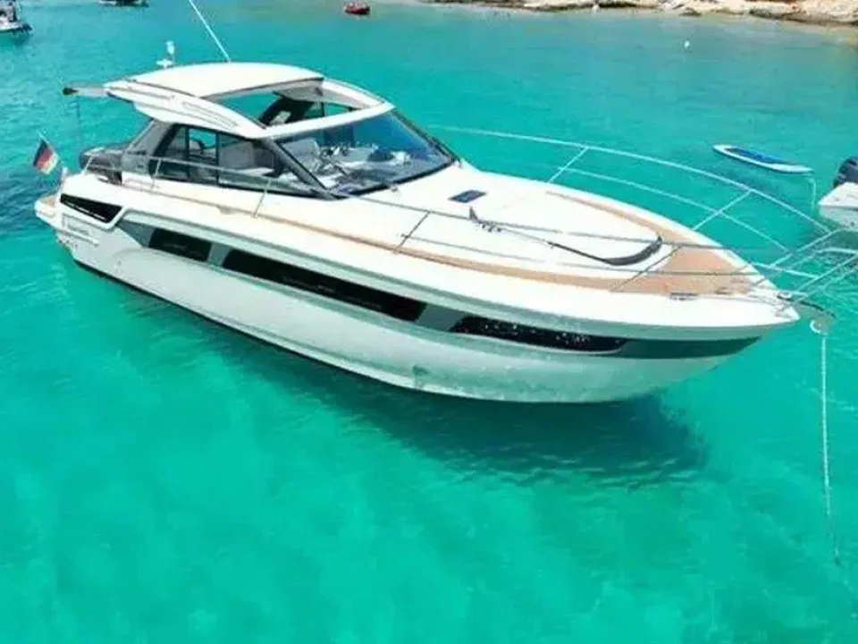 Bavaria Yachts S 40 Hardtop used - photo 1