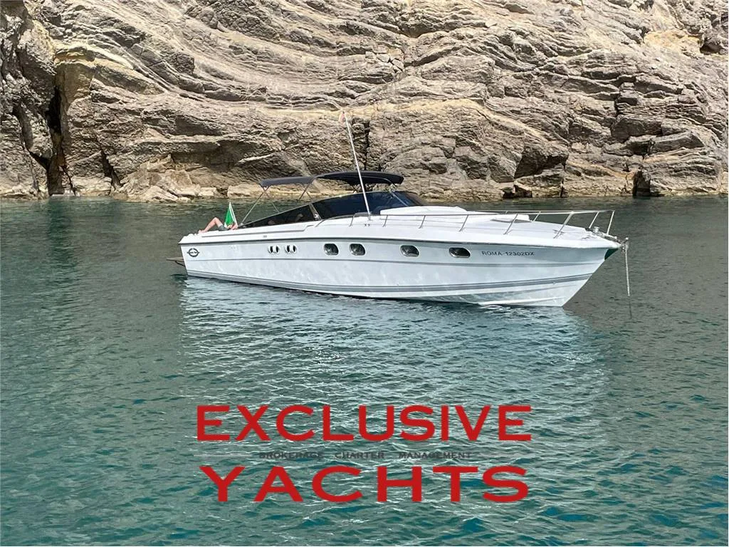 Magnum Marine 40 Open used - photo 1