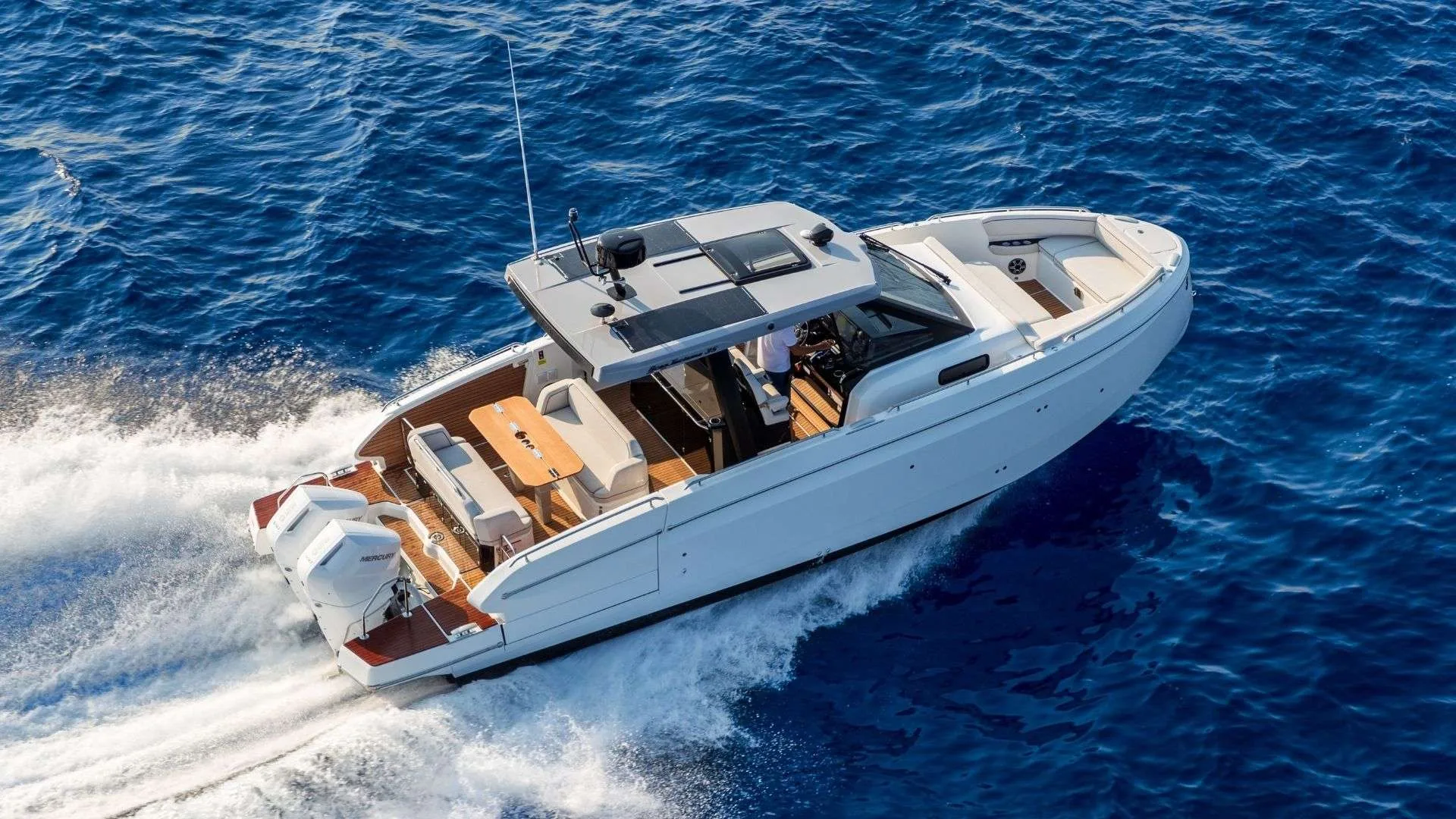 Beneteau GRAN TURISMO 35 NEW usato - foto 1