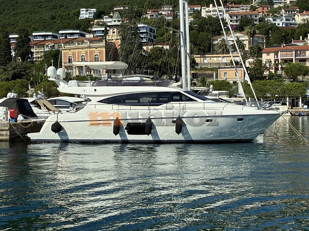 Ferretti Yachts Ferretti 510 Fly d'occasion - photo 1