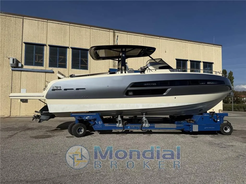 Invictus GT370 used - photo 1