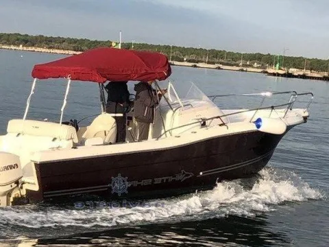Kelt WHITE SHARK 248 SUNDECK usato - foto 1