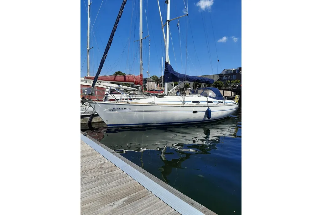 Bavaria Yachts 38-3 used - photo 1