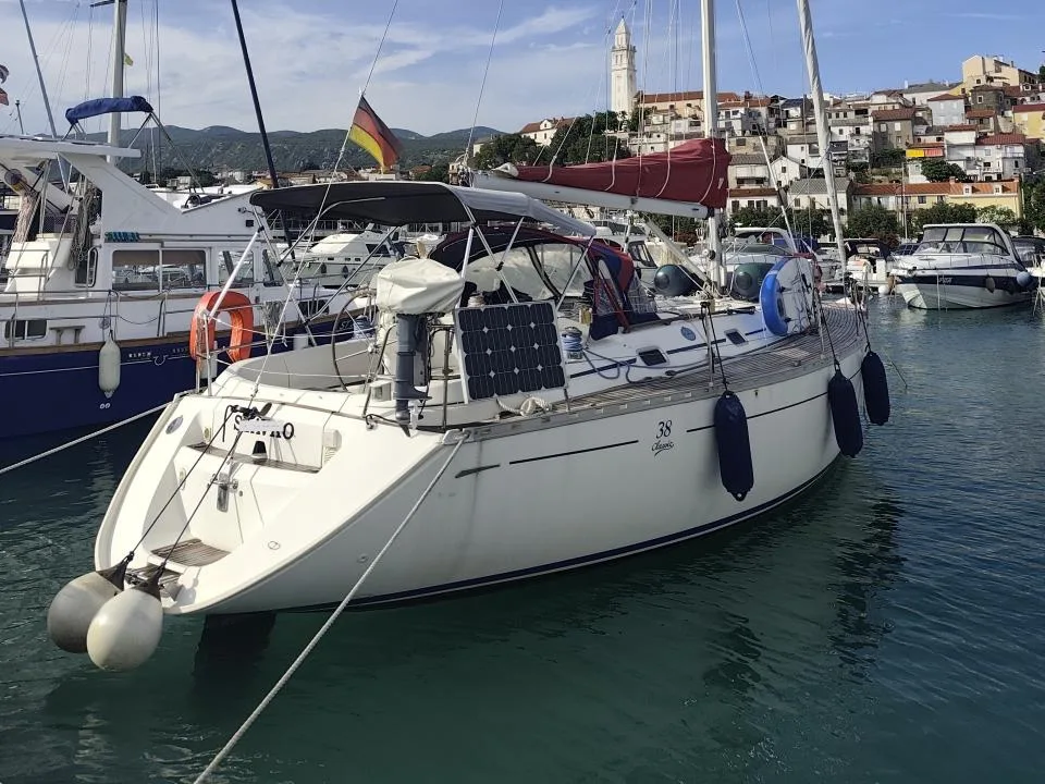Dufour 38 Classic gebraucht - Foto 1