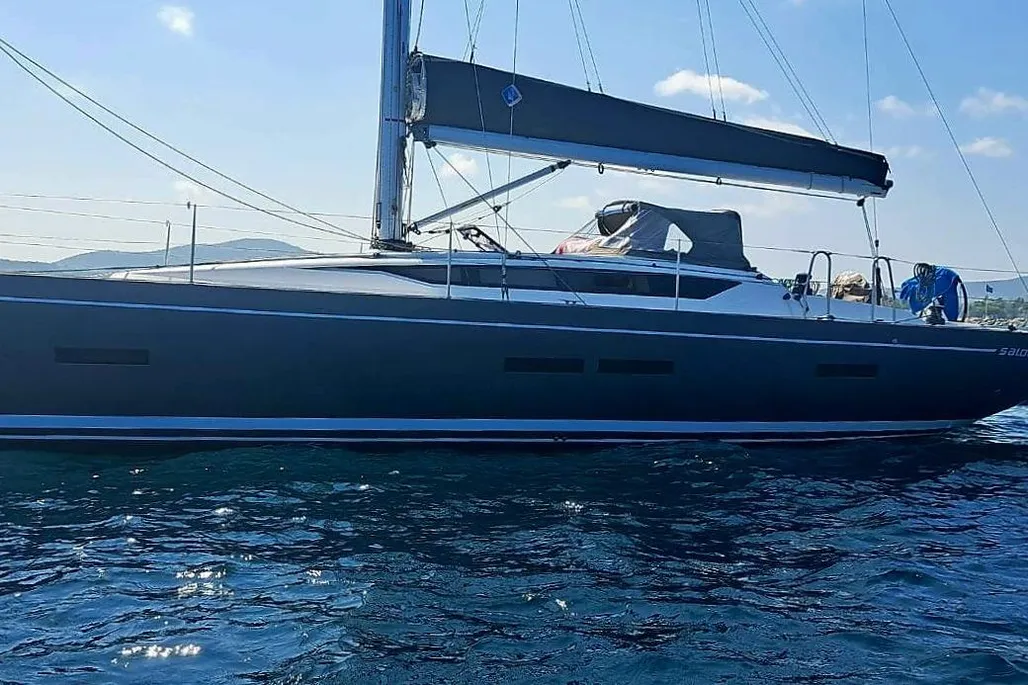 Salona 380 used - photo 1