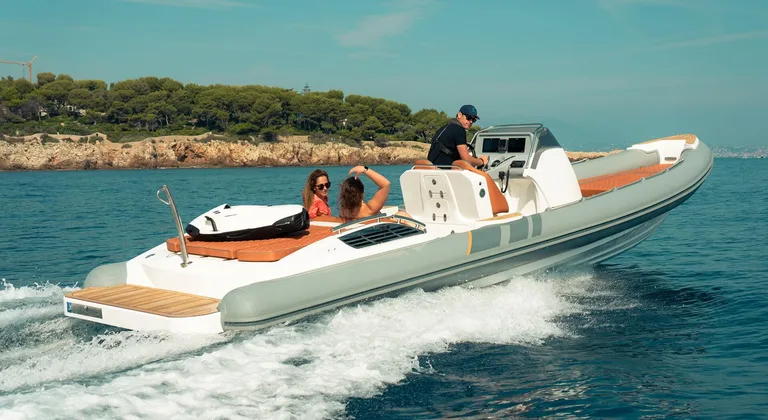 Cobra Ribs Nautique 9