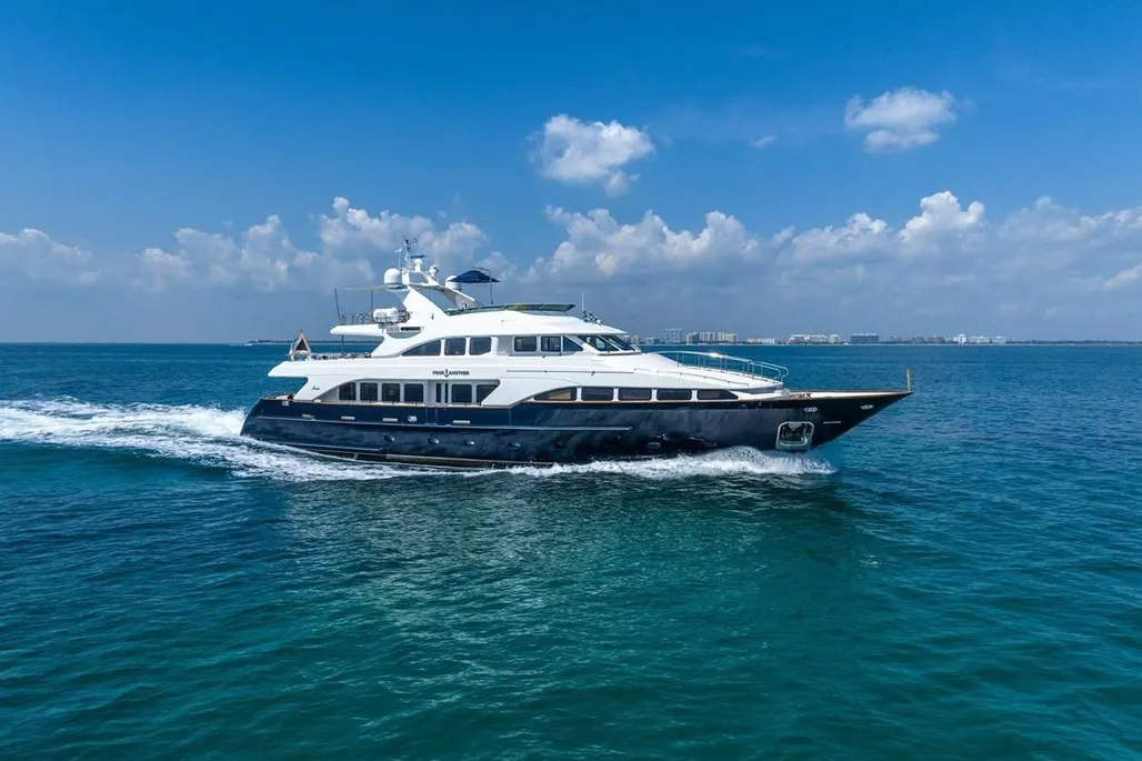 Benetti Classic 115 gebraucht - Foto 1