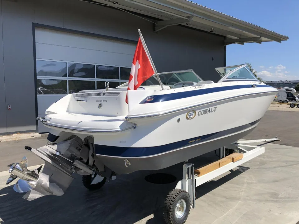 Cobalt 206 Bowrider Volvo 4.3-V6 d'occasion - photo 1
