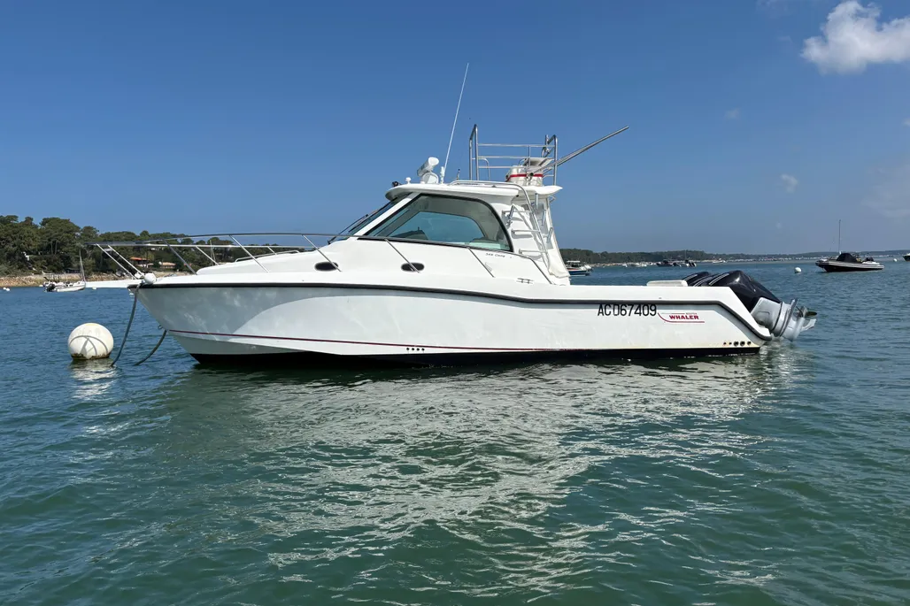 Boston Whaler 345 Conquest used - photo 1