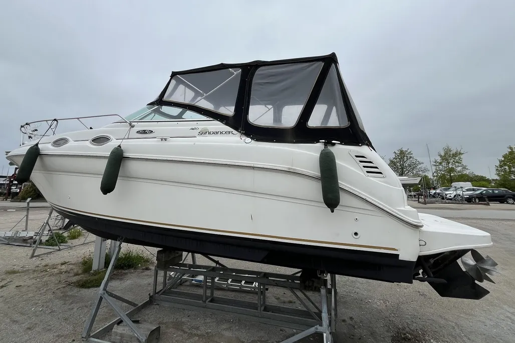Sea Ray 260 Sundancer d'occasion - photo 1