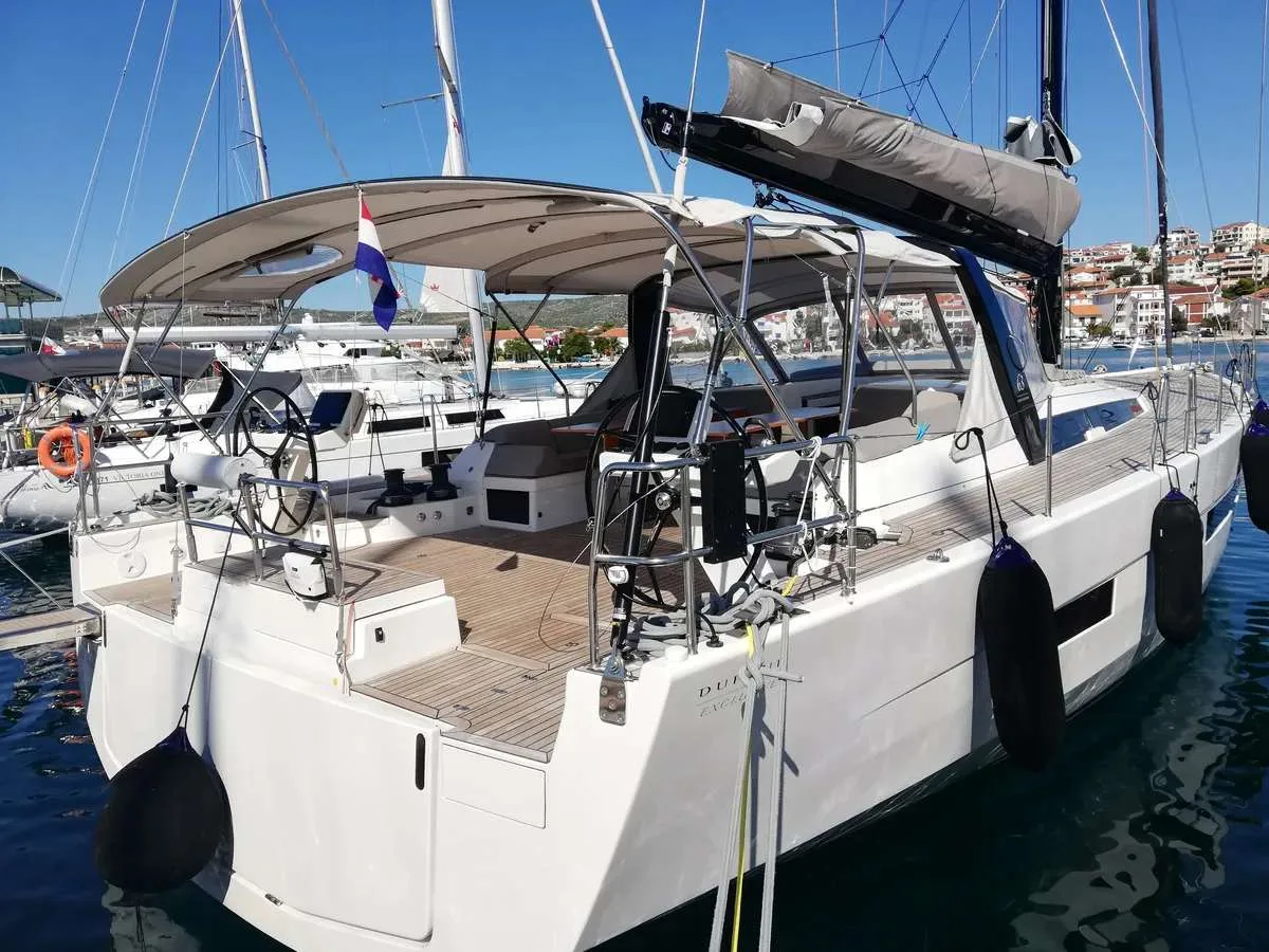 Dufour 63 EXCLUSIVE gebraucht - Foto 1
