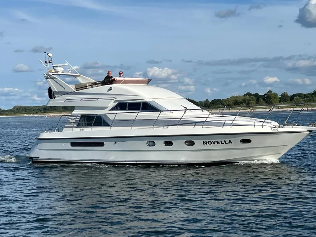 Neptunus 141 Sedan Flybridge d'occasion - photo 1 Neptunus 141 Sedan Flybridge d'occasion - photo 1