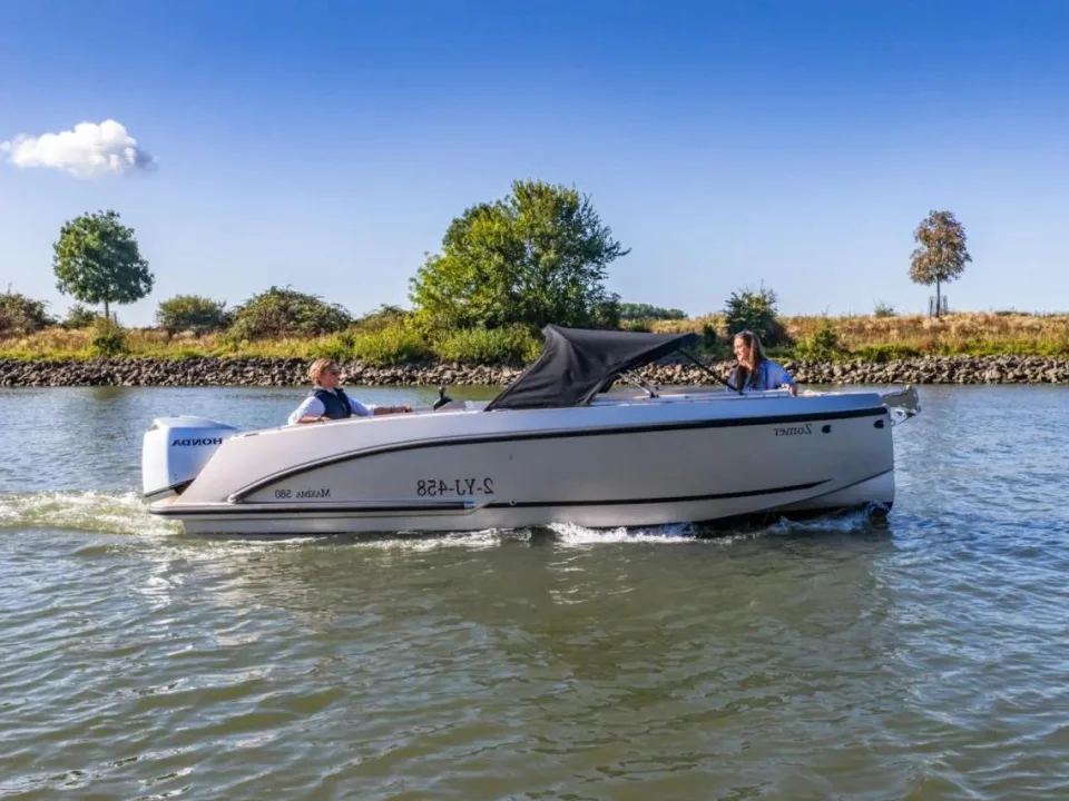 Maxima 580 Sport Lounge usato - foto 1