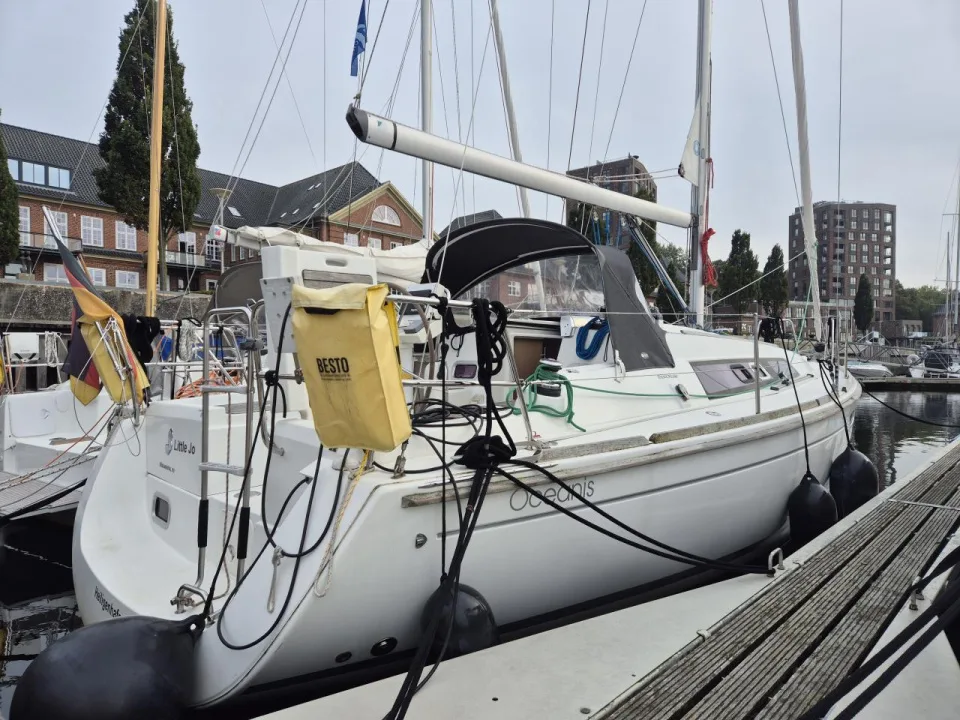 Beneteau Oceanis 31 usato - foto 1