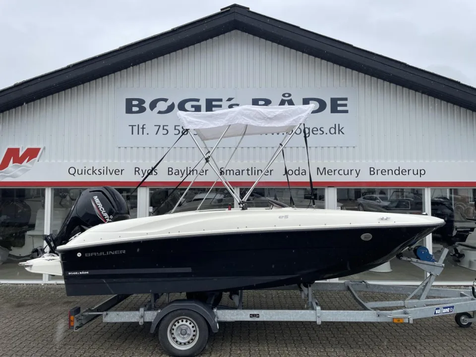 Bayliner E5 ELEMENT med Mercury F80 ELPT EFI og V used - photo 1