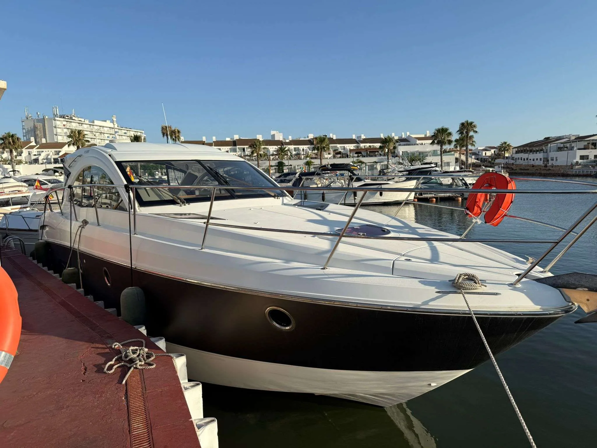 Beneteau MONTE CARLO 42 HARD TOP usato - foto 1