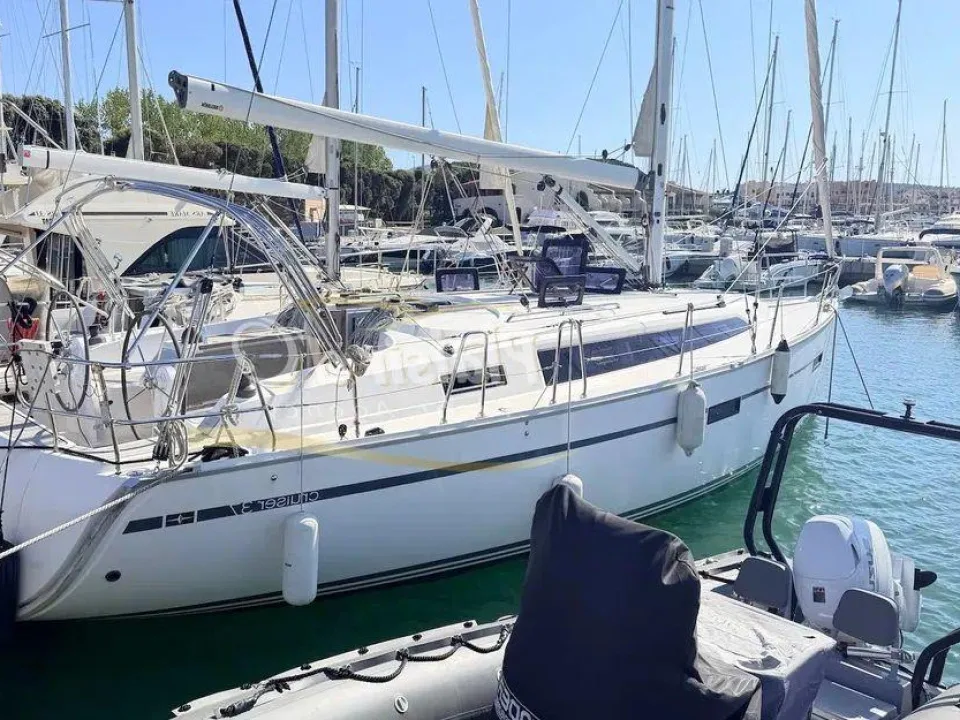 Bavaria Yachts Cruiser 37 used - photo 1