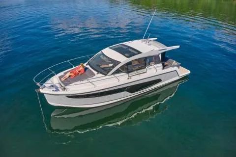 Sealine C335 usato - foto 1