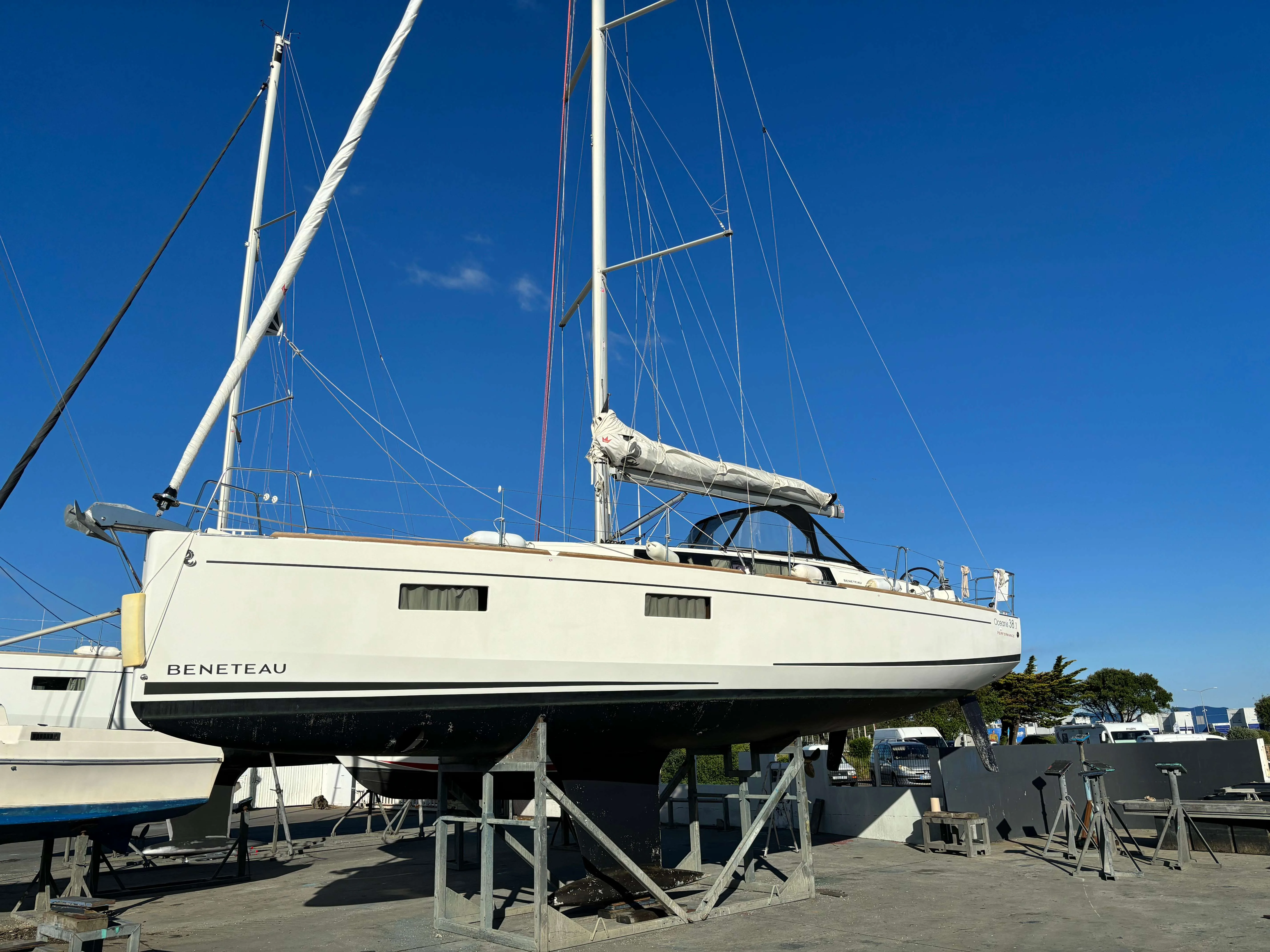 Beneteau OCEANIS 38.1 usato - foto 1