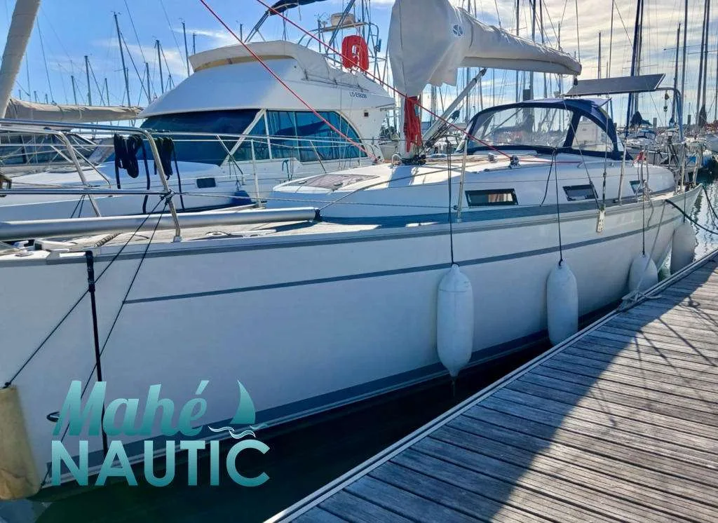 Bavaria Yachts 32 CRUISER gebraucht - Foto 1