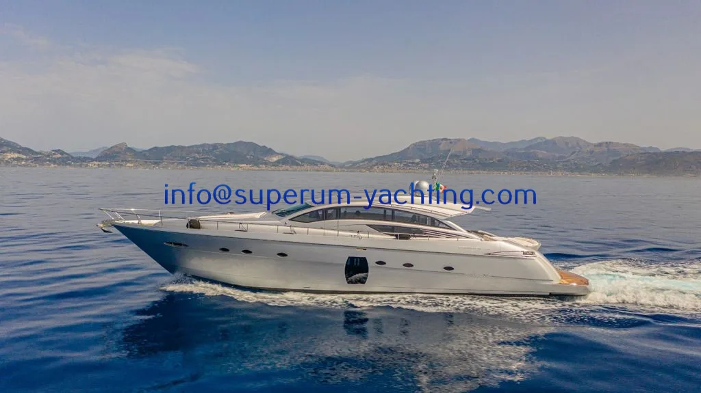 Pershing 72 used - photo 1
