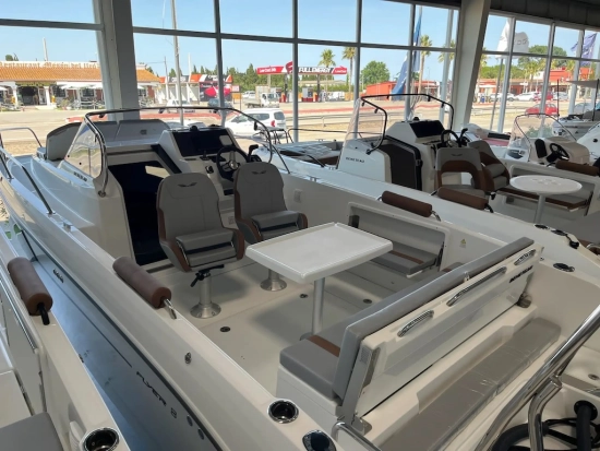 Beneteau Flyer 8 SunDeck d'occasion - photo 1