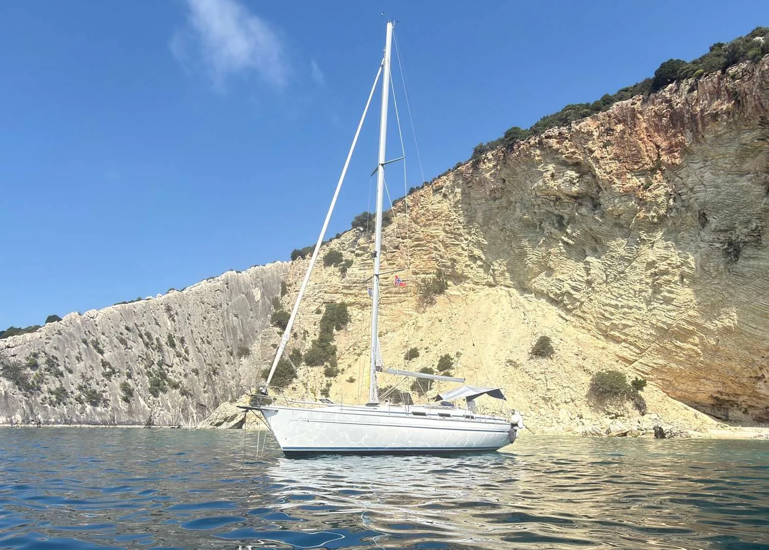 Bavaria Yachts 40 used - photo 1
