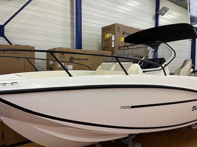 Quicksilver 705 OPEN d'occasion - photo 1